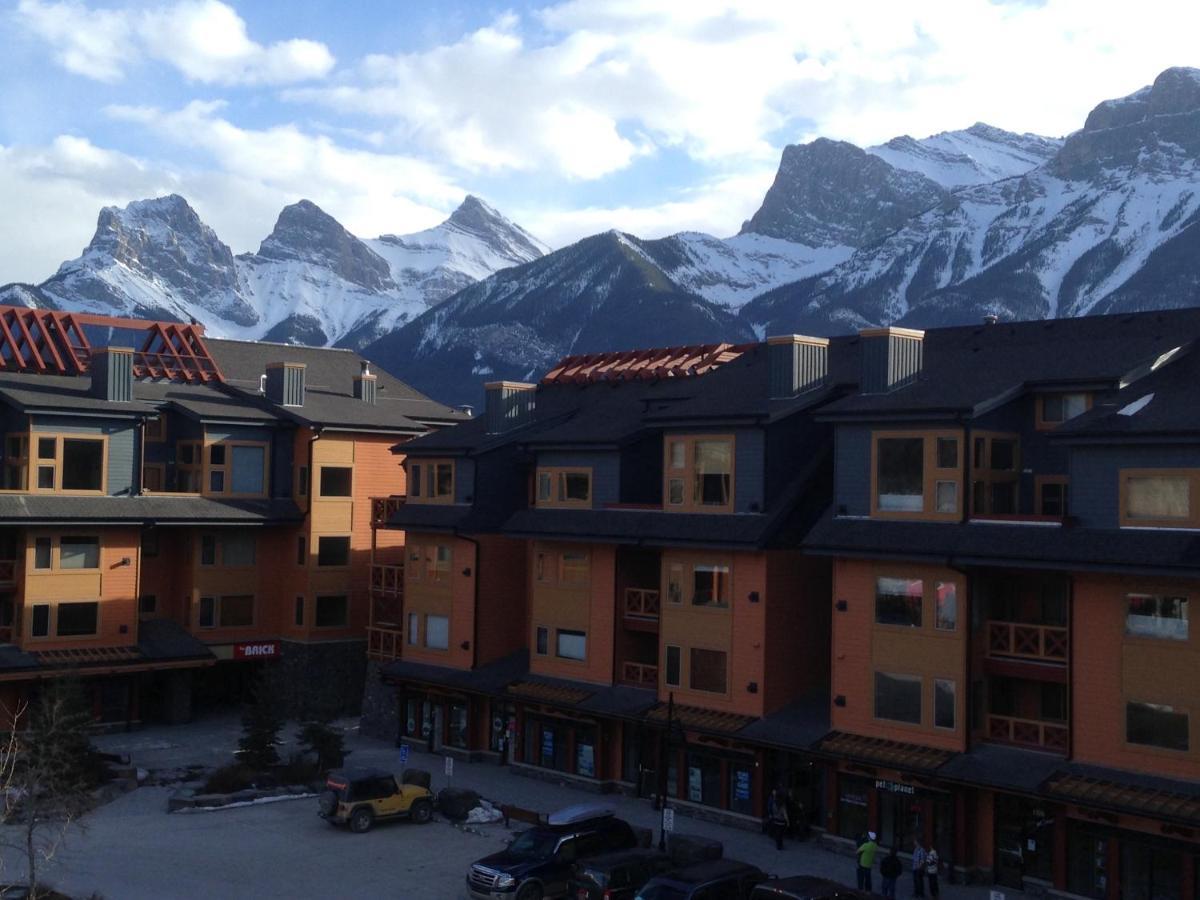 Apartment 407, Contemporary Decor Canmore Eksteriør bilde